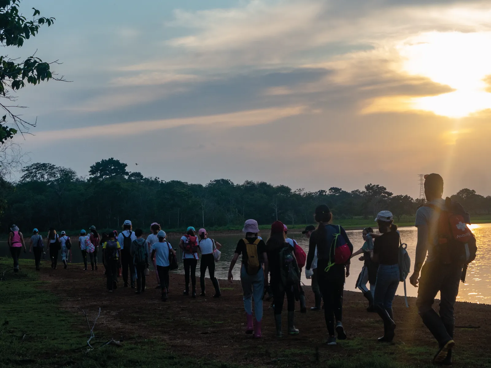 Grupo de estudiantes en una excursión de Andares